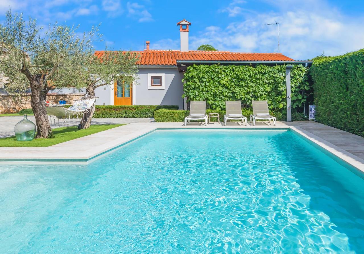 Villa Oasi Verde Bibici Buitenkant foto